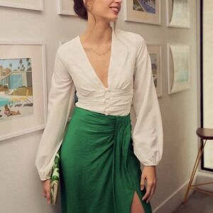 Lulus Women's Peaceful Poise White Crinkle Long Sleeve Button Up Top Size S Crop